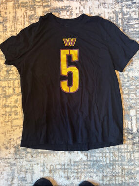 The Nike Tee Washington Commanders Jayden Daniels Jersey Shirt - Size XXL